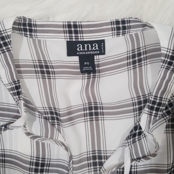 a.n.a plaid tassel long sleeves tunic top. Size PS - Picture 7 of 10